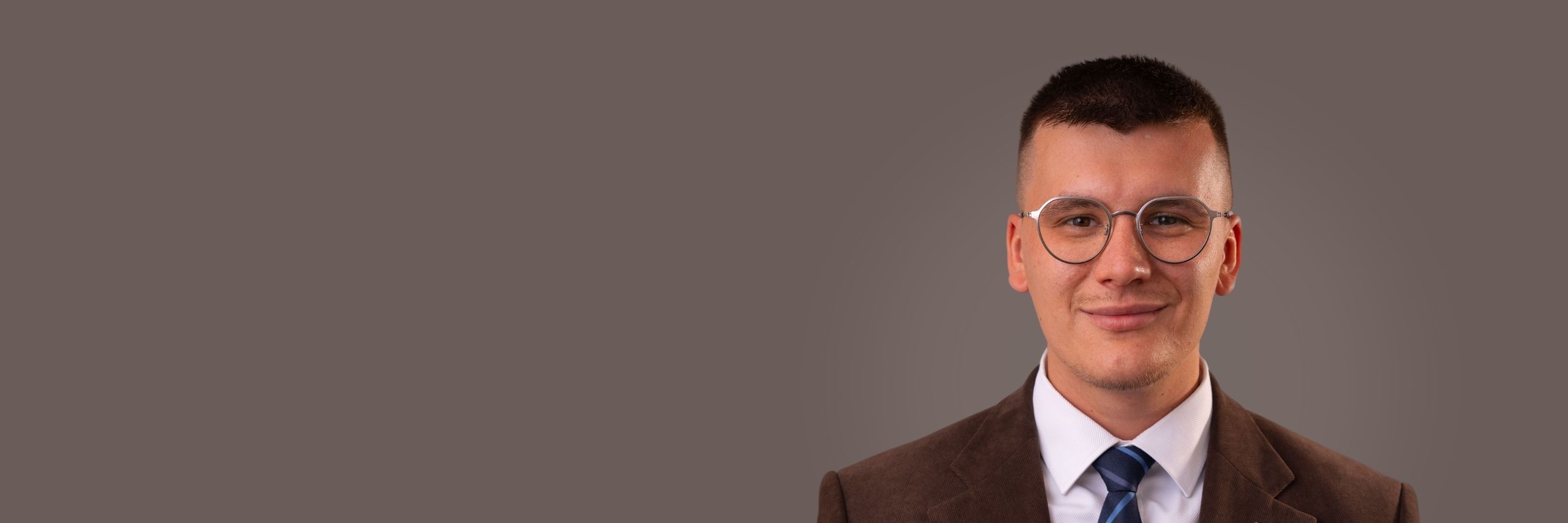 Adrián Slavíček header image